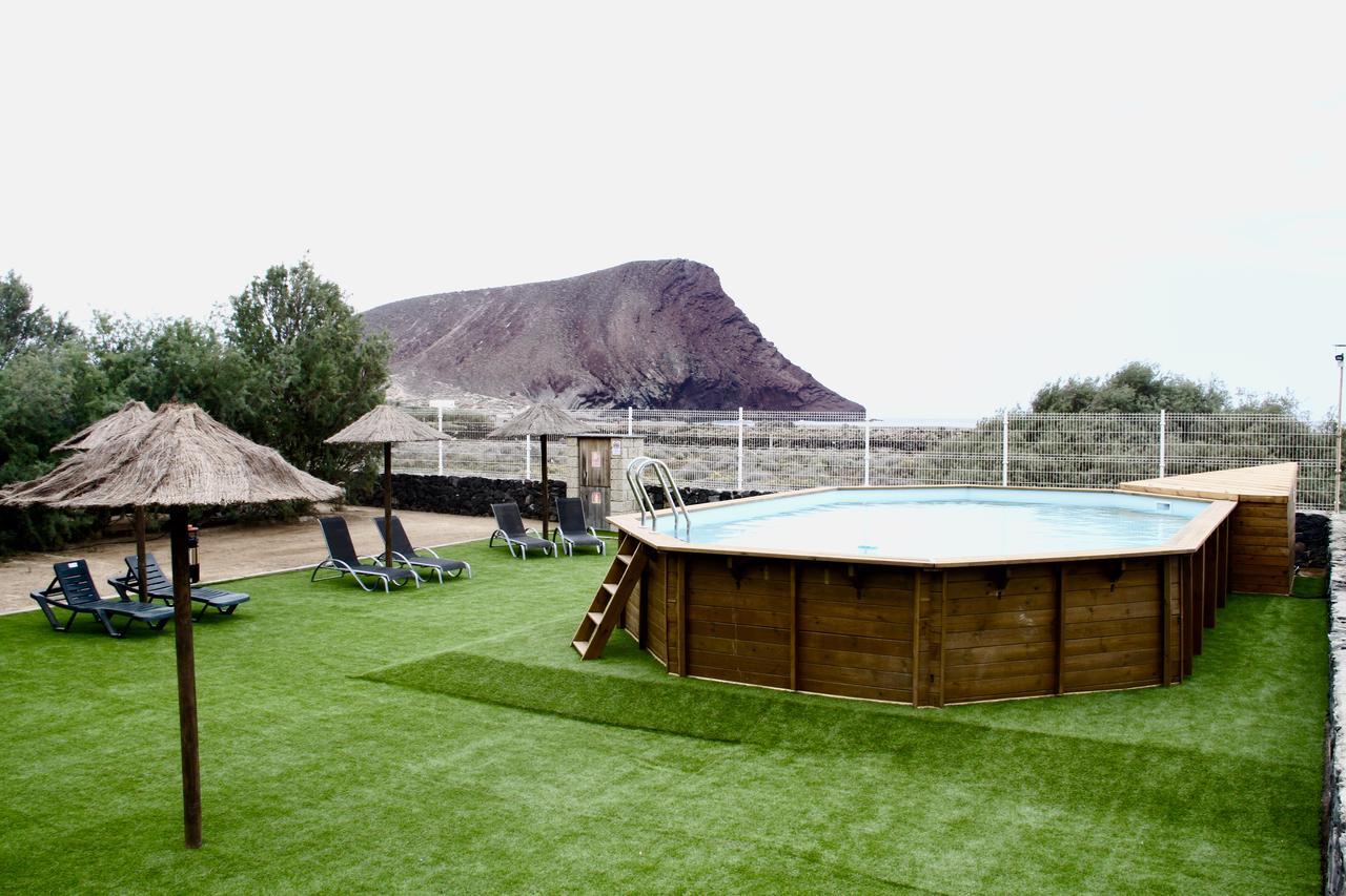 Eco-Wooden Houses Camping Montana Roja El Médano Esterno foto